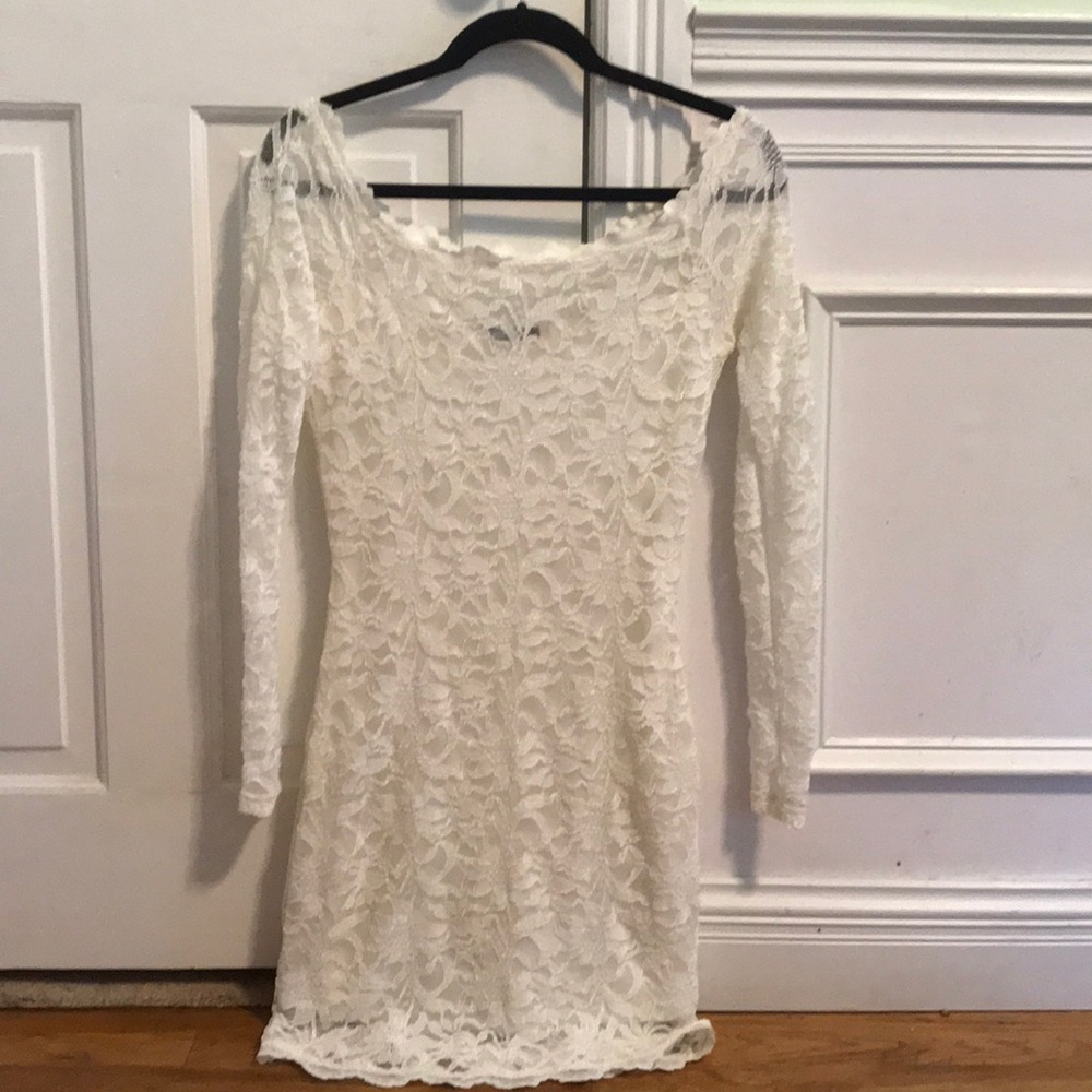White Lace Dress. Size 7/8